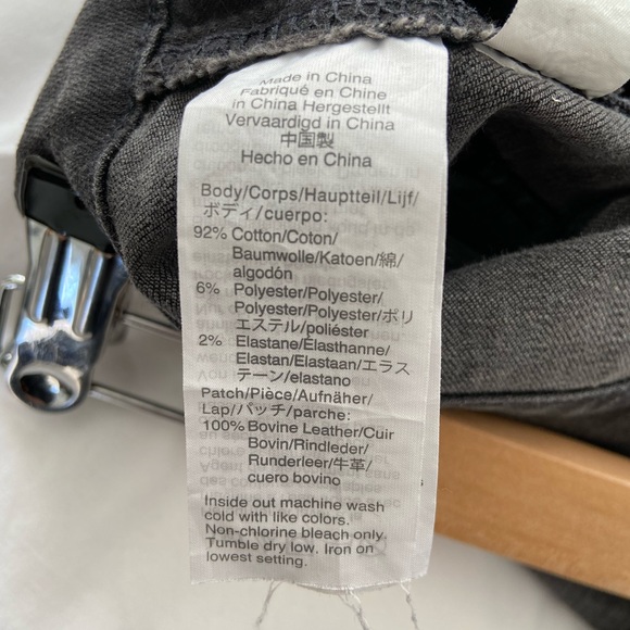 Madewell 9" Mid-Rise Skinny Jeans in Black Sea - Picture 6 of 8